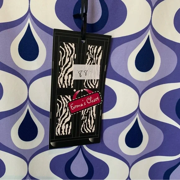 Erma’s Closet (NWT) (S) Dress, Round Neck, Purple Fun Pattern w/Belled Sleeves - Picture 3 of 6